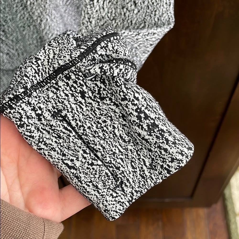Lululemon Gray Long Sleeve Sweater - Picture 8 of 10